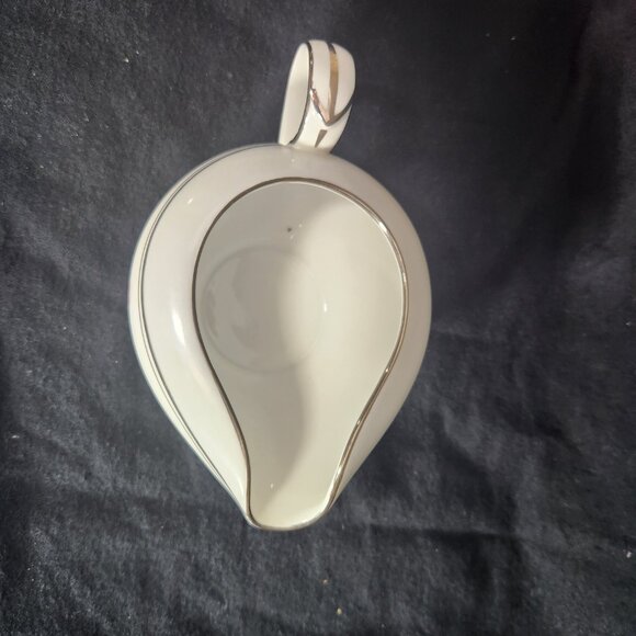 Noritake Lily of Valley creamer - Picture 6 of 8